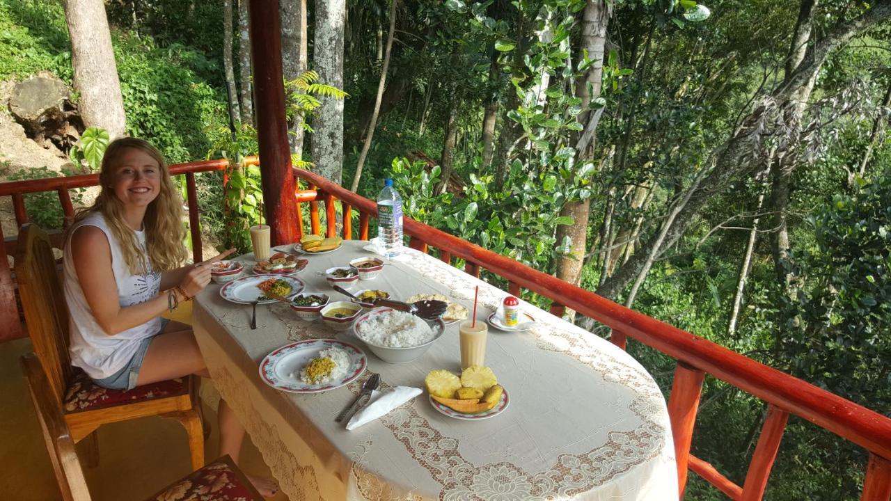 Bed and Breakfast Silent Nest à Ella Extérieur photo